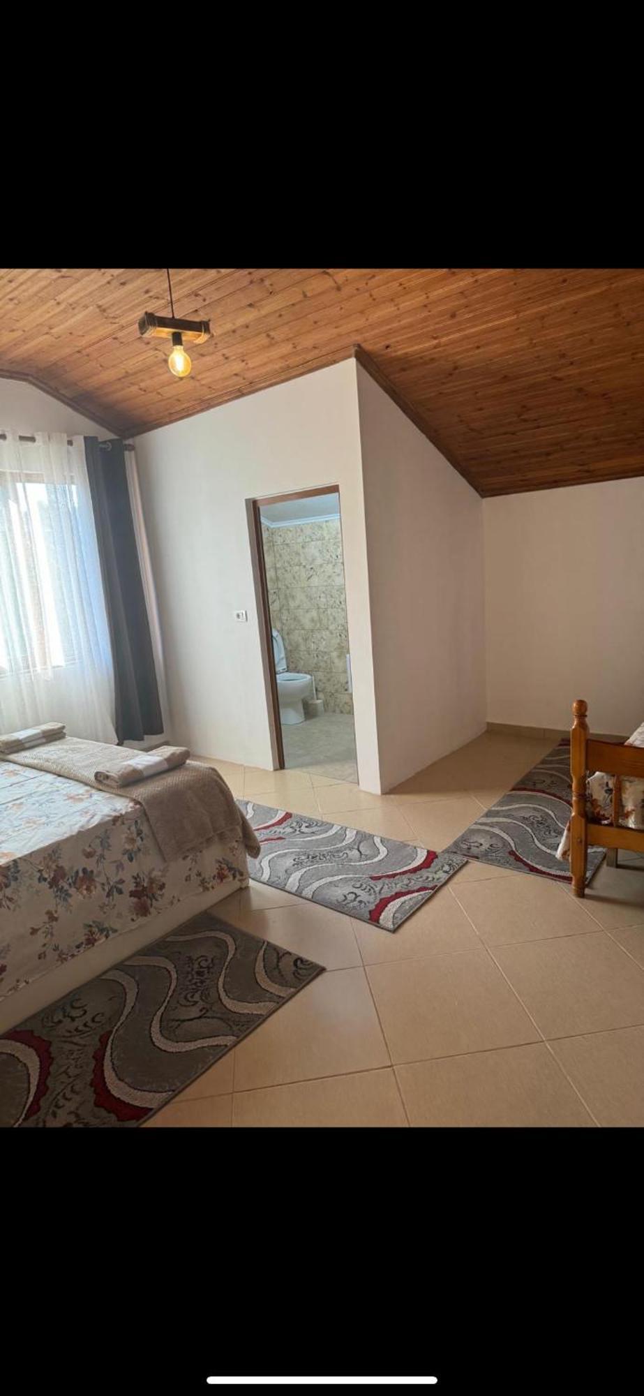 Villa Zefi Rrenc Shkodër Екстериор снимка